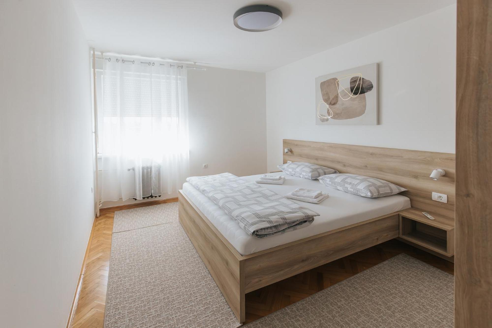 Ferienwohnung Silencia Osijek Exterior foto